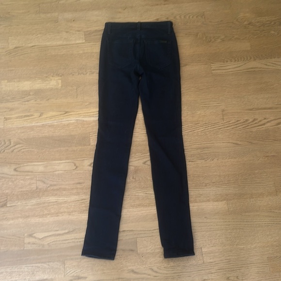 Joe's Jeans High Rise Skinny Jean - Picture 3 of 8